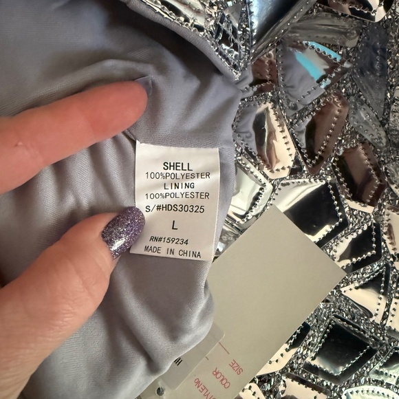 Hot & Delicious Silver Metallic Geometric Mini Skirt - Picture 7 of 8